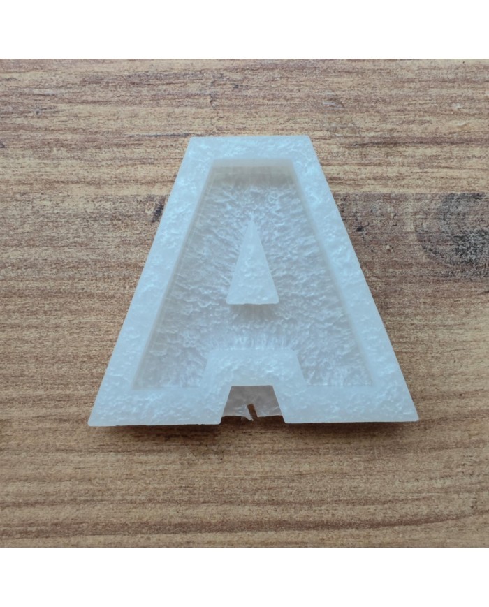 Tekli Harf Epoksi Reçine Kalıbı - Ü