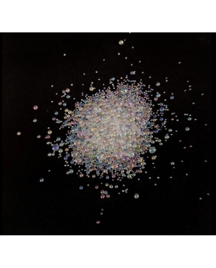 Janjanlı Beyaz Rengi Uçan Baloncuk Cam Boncuk Deliksiz 10 Gr