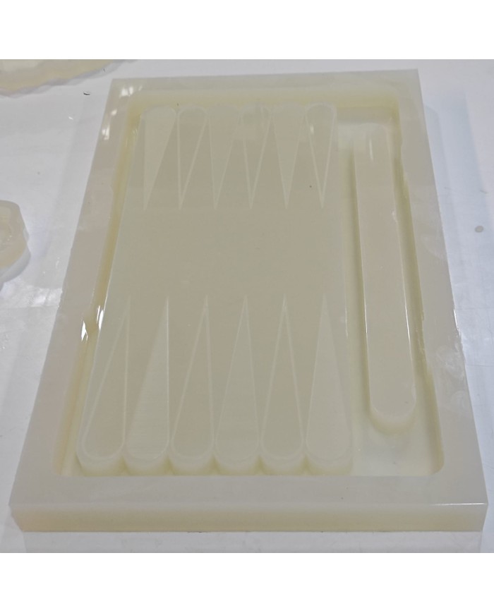 Epoksi Reçine Tavla Silikon Kalıp Modeli Mold 47,5 cm x 27,5 cm x 2 cm