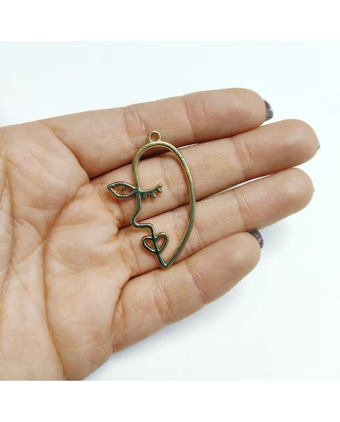 Metal Kolye Ucu - Yüz Figürü 2