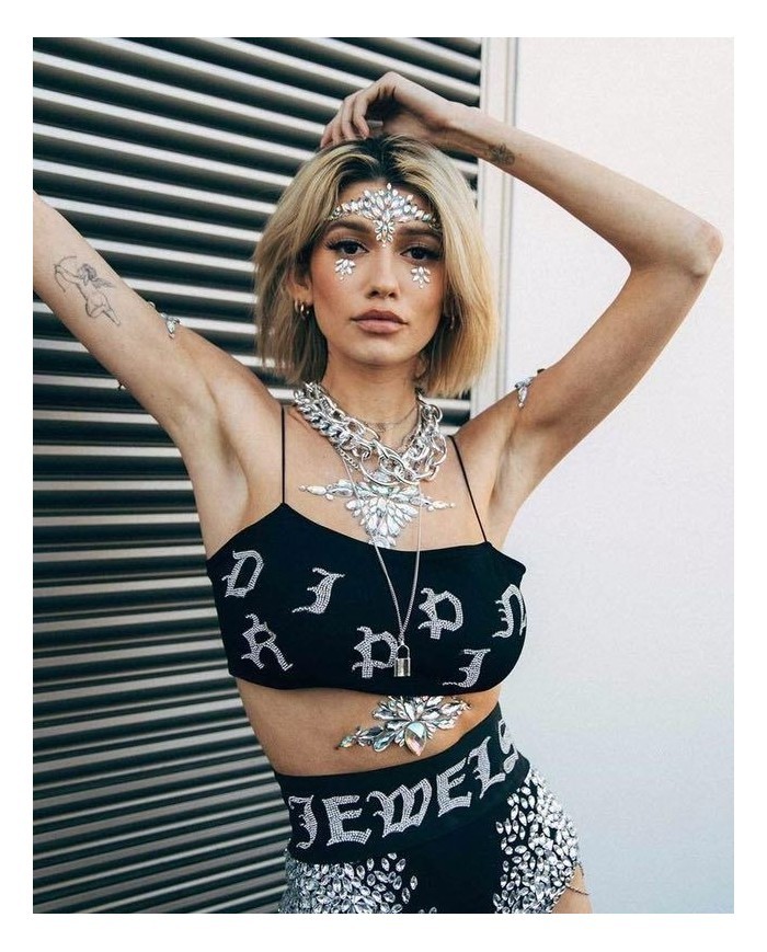 YAPIŞKANLI VÜCUT TAŞI GÖĞÜS ARASI MODEL XT 05